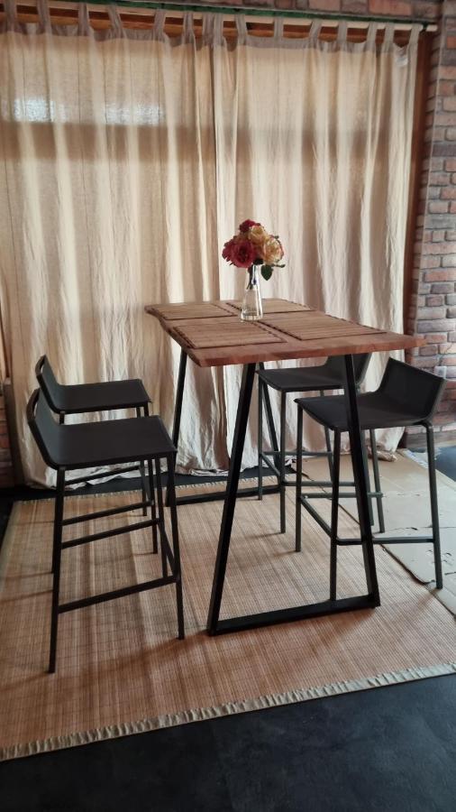 Modern Eingerichtete 3-Zi-Ferienwohnung Zu Vermieten 로핀겐 외부 사진